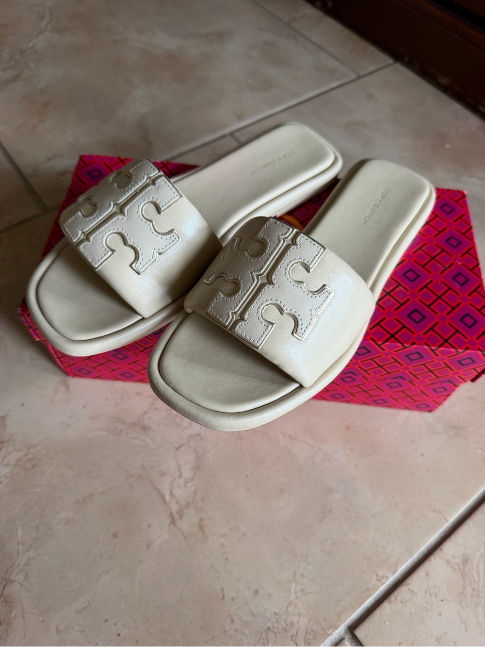 Tory Burch Ivory Leather Logo Slide Sandals